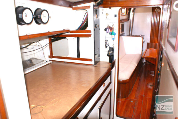 MORNING STAR: Refitted Classic Spray 42 - Image 16