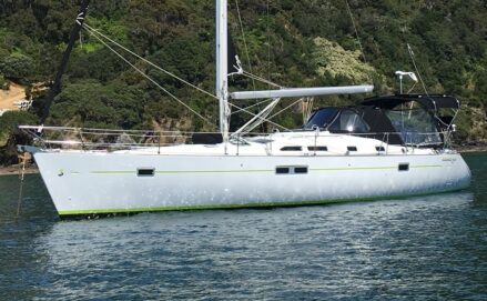 IL VENTO: Beneteau Oceanis 423 Two Cabin – Owners Version