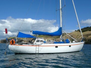 STORMBIRD: Jorgensen Classic Cruising Yacht