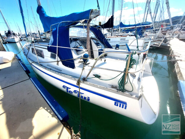 TE TUI: Well Equipped 1986 Raven 31 - Image 3