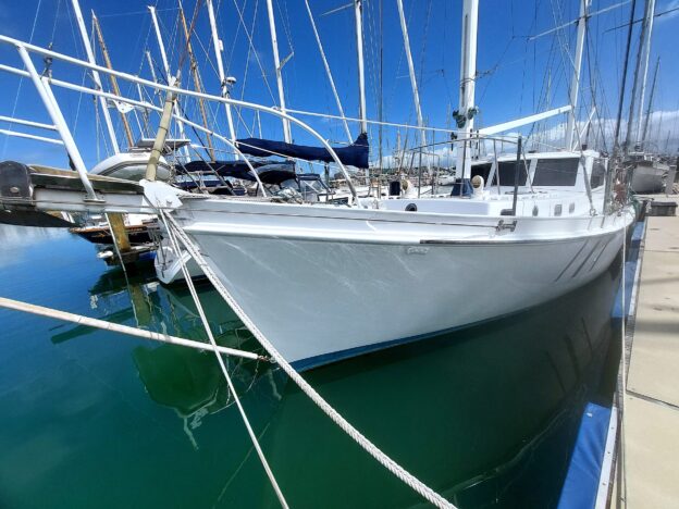 VAILA: Solid, Athol Burns Motor Sailor Ketch - Image 4