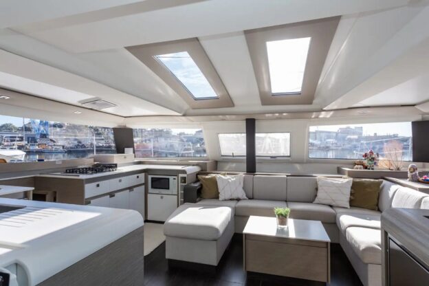 Fountaine Pajot Elba 45 - Image 9